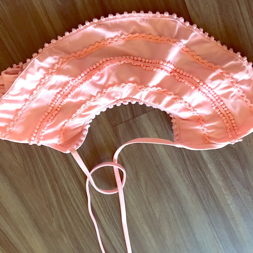 Victoria’s Secret Bikini top